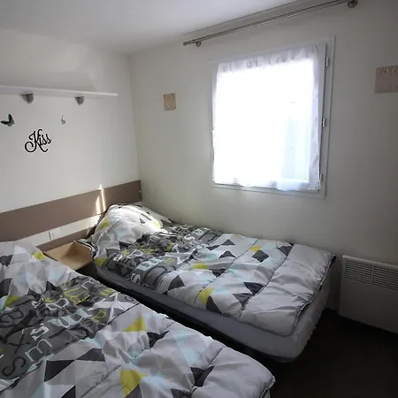Boostlocamobil Les Charmettes Camping 4*